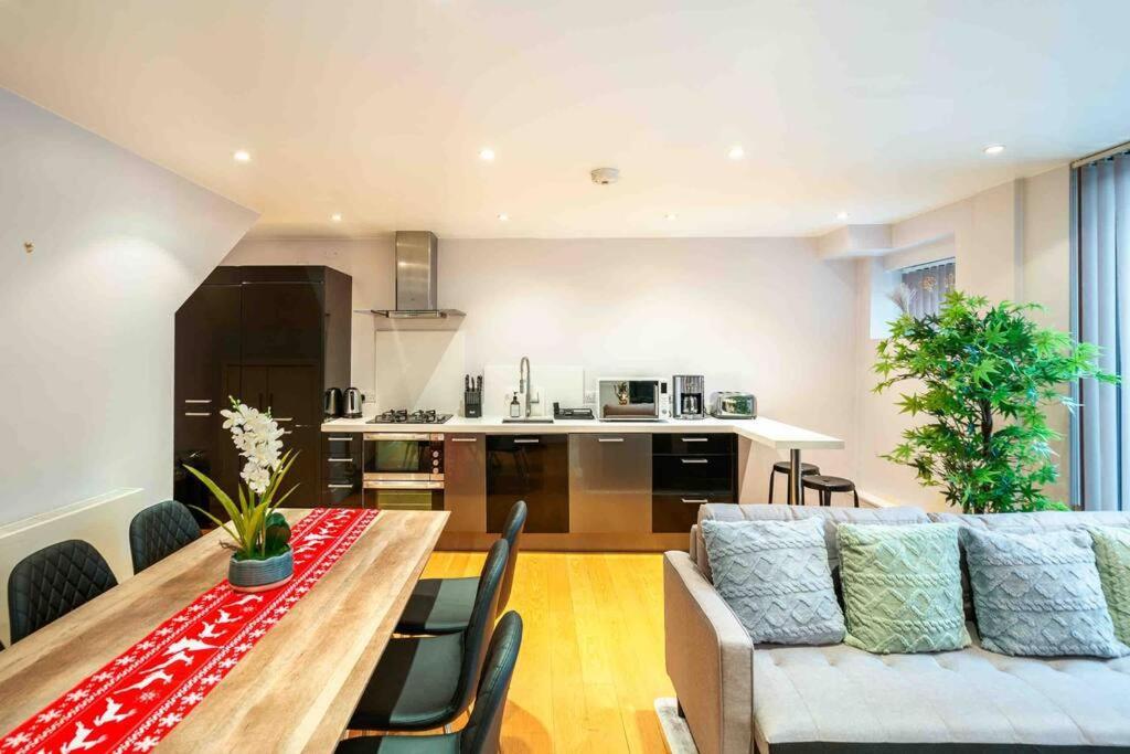 Sweet 3Brs House Close To Oxford & Soho London Eksteriør bilde